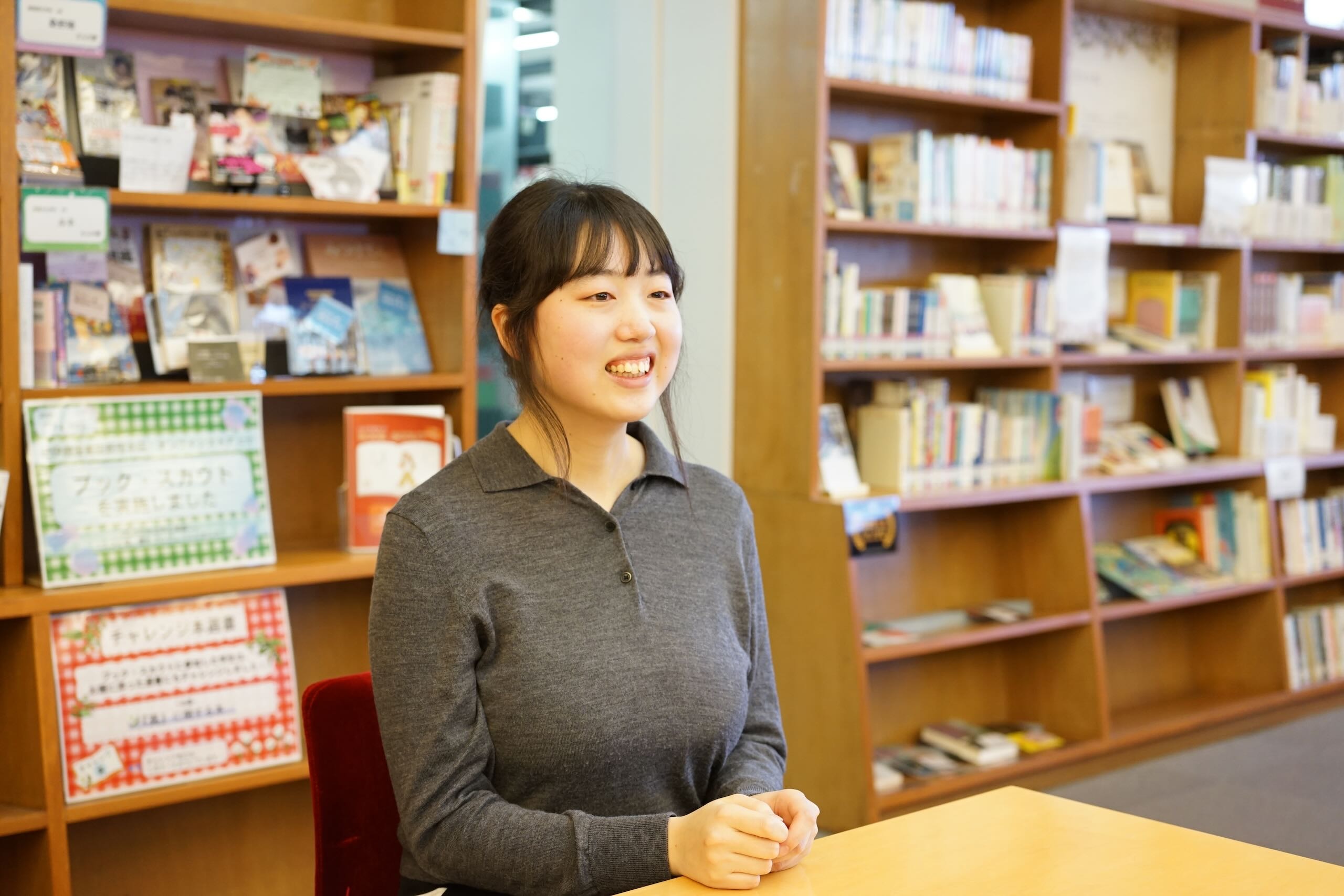 児童文化学科に進学したきっかけを語る安藤さん